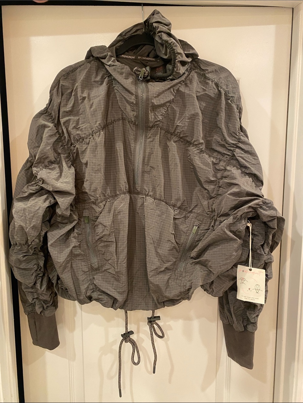 FP MOVEMENT Happy Camper pullover anorak NWT - Picture 6 of 11